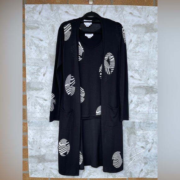 Joseph Ribkoff S/P 2pc Black Zebra Print  Top & Duster Cardigan Set - Picture 2 of 12